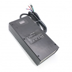 G1200-XXXXXX 系列鋰電池充電器，可帶通訊